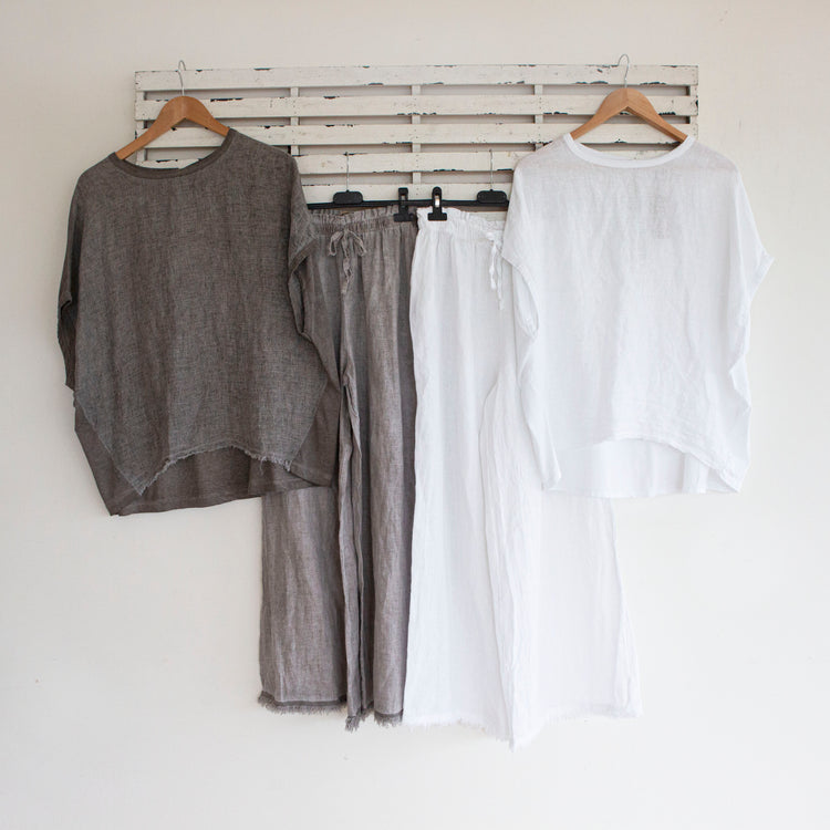 Mushroom linen short sleeve top with cotton back