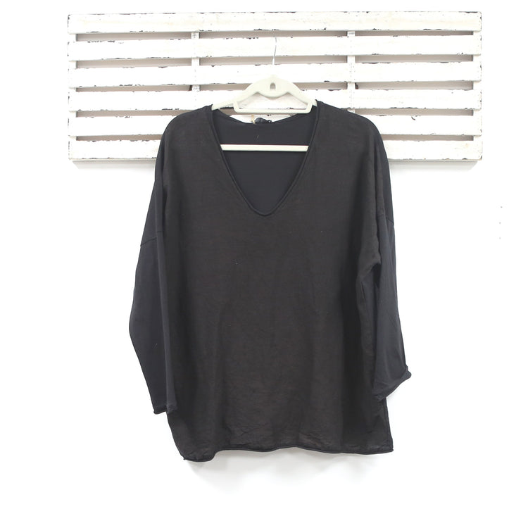 Cotton and linen v neck top with long sleeves