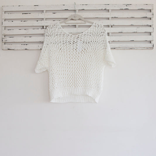 White crotchet short sleeve top